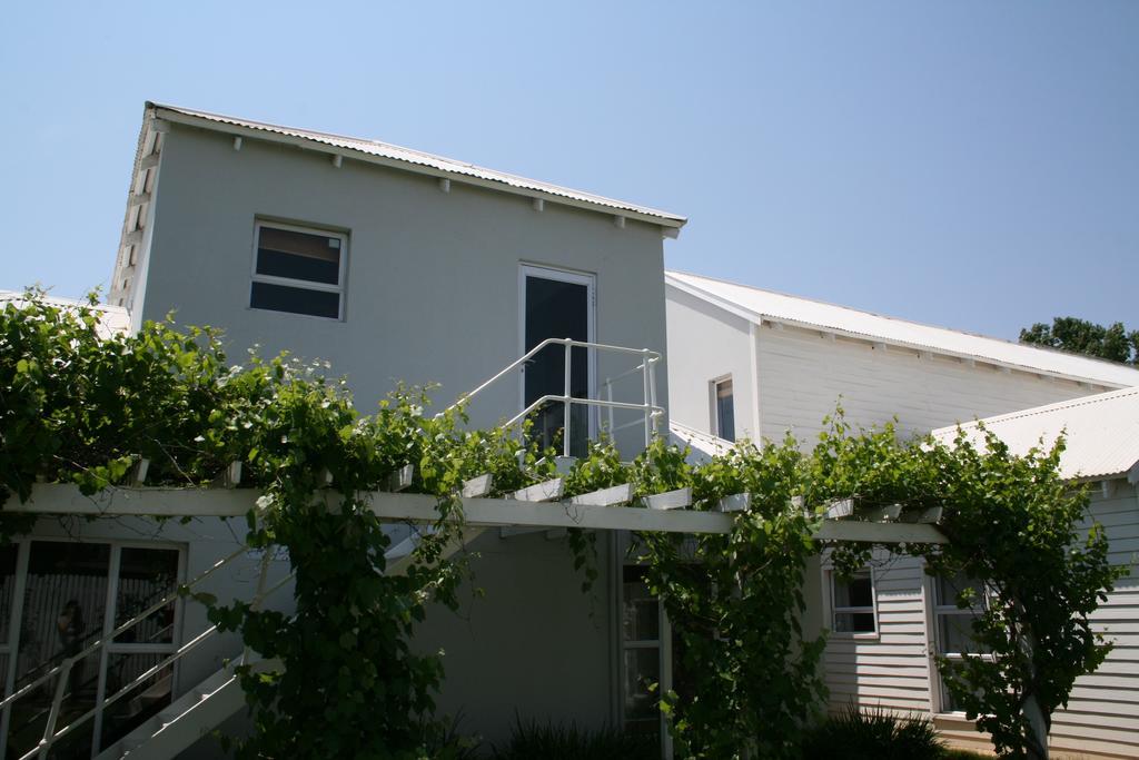 Indigo Moon Guesthouse Lichtenburg Exterior photo