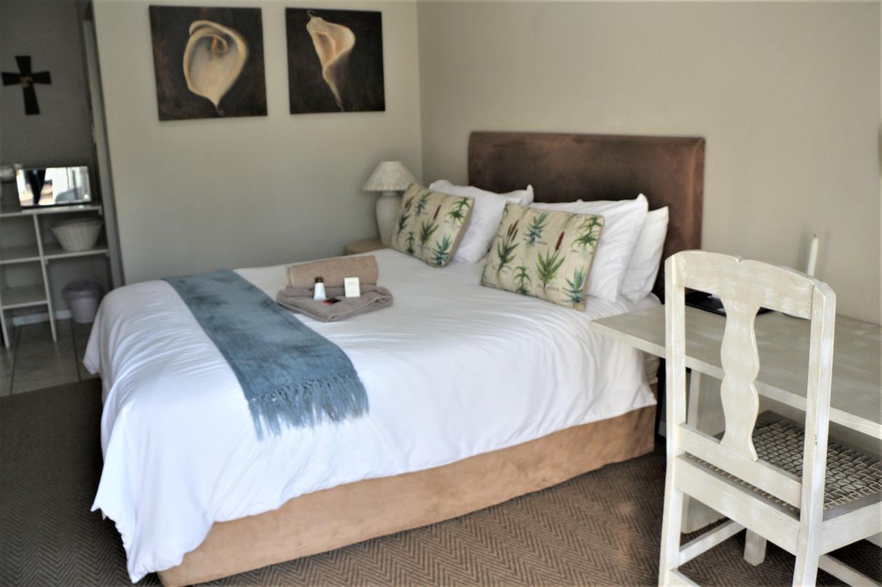 Indigo Moon Guesthouse Lichtenburg Exterior photo