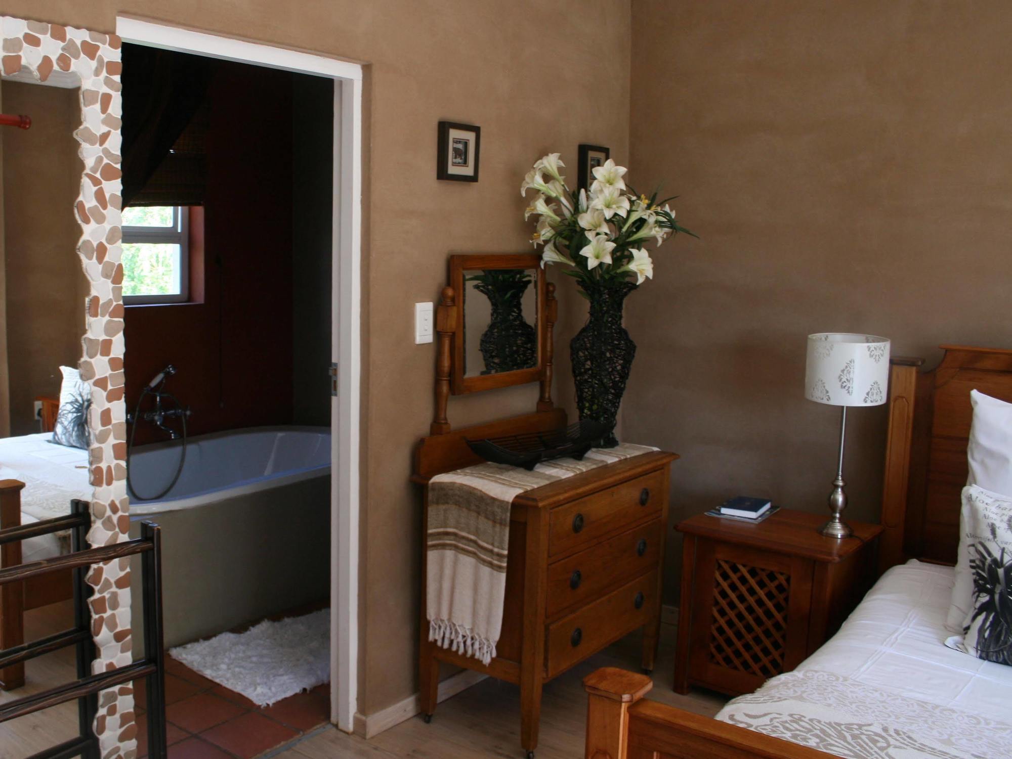 Indigo Moon Guesthouse Lichtenburg Exterior photo
